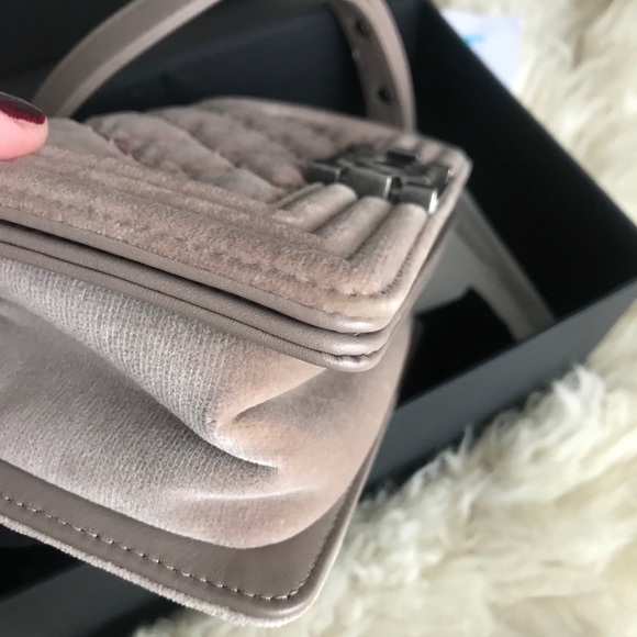 Chanel boy 👜 - Picture 9 of 15